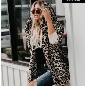 Vici Women's Nine lives pocketed leopard cardigan NEW WITH TAGS!! one size